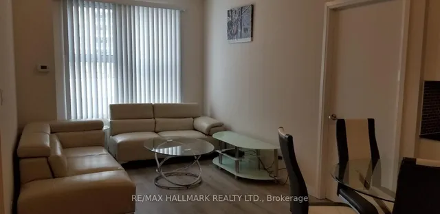 2152 Lawrence Ave #105, Toronto 5