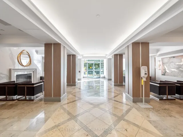 125 Omni Dr #930, Toronto 5