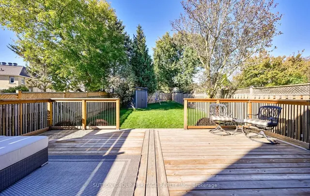 664 Eramosa Cres, Pickering 5