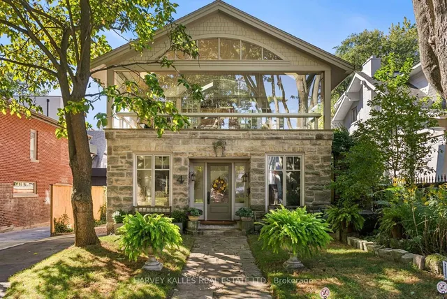 4 Neville Park Blvd, Toronto