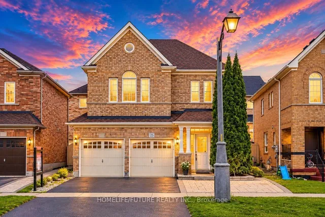 25 Thackery Dr, Ajax 1