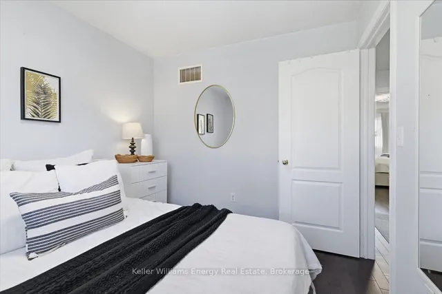 2464 Earl Grey Ave, Pickering 2