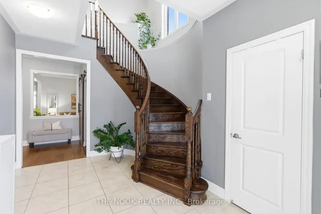 2507 Standardbred Dr, Oshawa 5