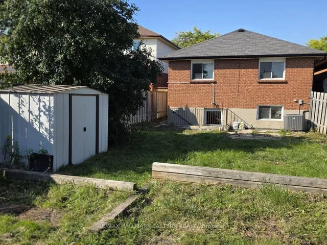 7 Turnberry Cres, Clarington 2