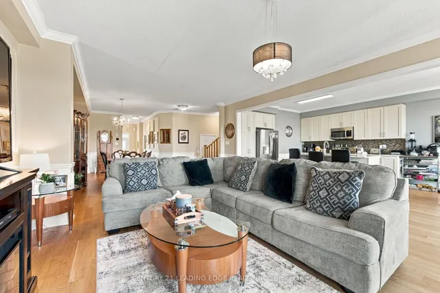 119 Yacht Dr, Clarington 2