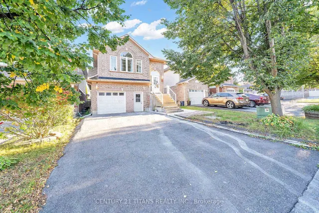 51 Marchwood Cres, Clarington 1
