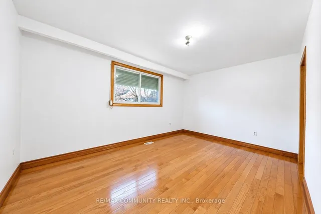10 Tanya Pl, Toronto 3