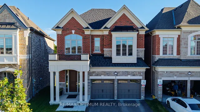 88 Pheasant Ridge Dr, Whitby