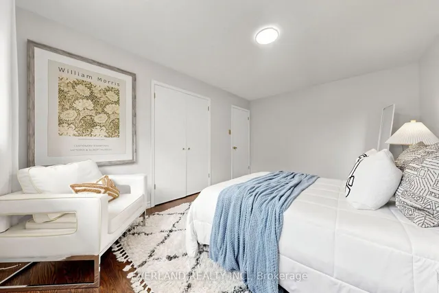 38 Six Nations Ave, Toronto 5
