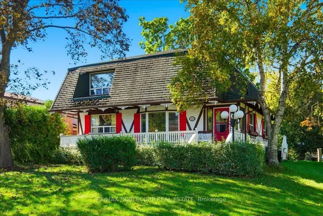 518 Rosebank Rd, Pickering