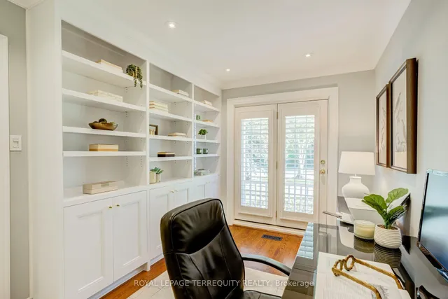258 Guildwood Pkwy, Toronto 3