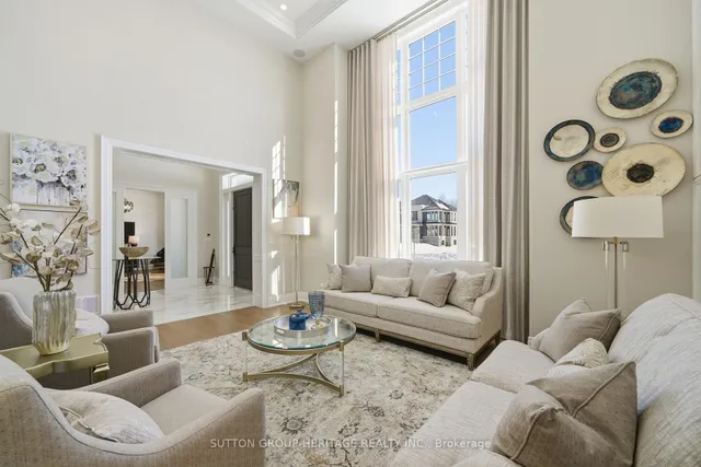 18 Dexshire Dr, Ajax 2