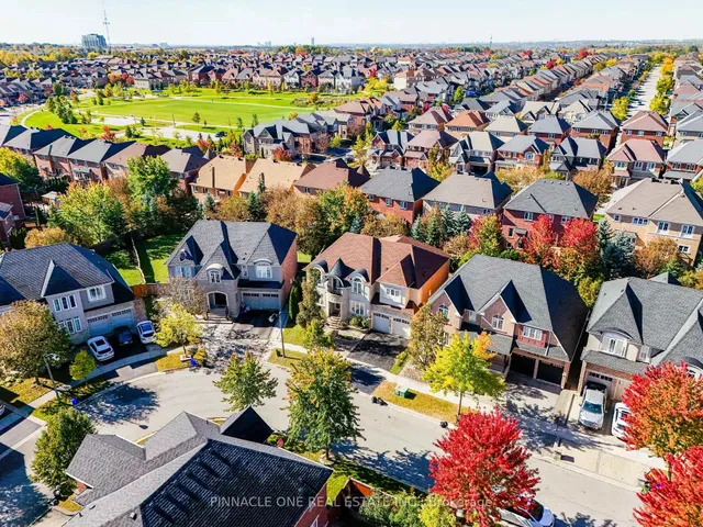 6 Dolby Cres, Ajax 5