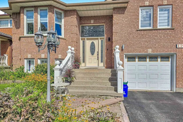 119 Elizabeth St, Oshawa 2