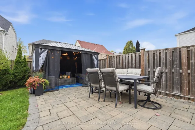 10 Weatherby Ave, Ajax 5