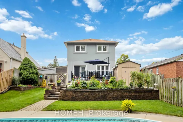 21 Bergen Rd, Toronto 2