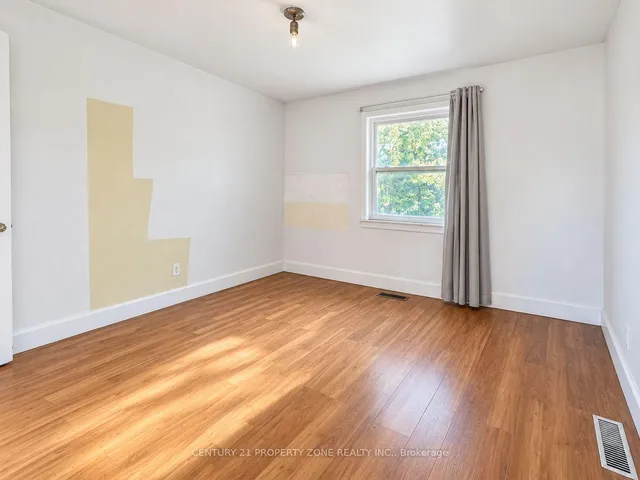 444 Drew St, Oshawa 3