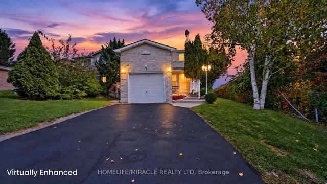 3 Trawley Cres, Ajax 3