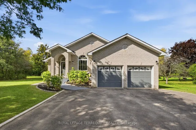 29 Ontoro Blvd, Ajax 3