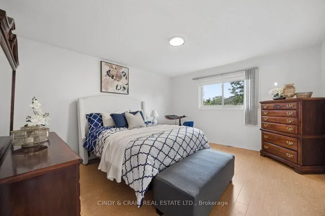 25 Mallory St, Clarington 4