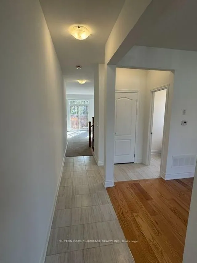 1 Deer Creek Crt, Toronto 4