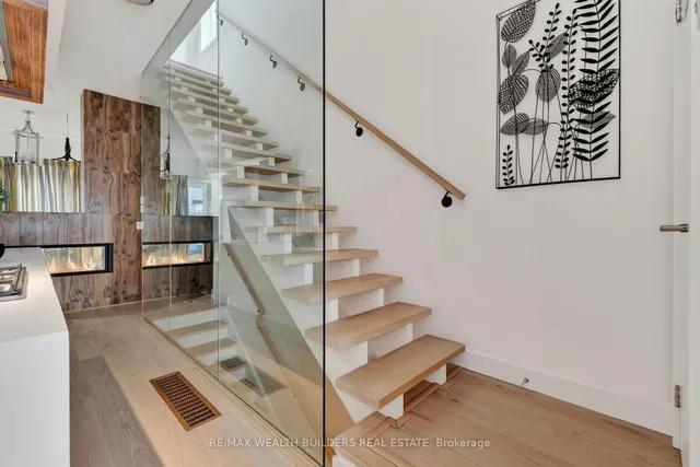 837 Broadview Ave #TH-07, Toronto 4