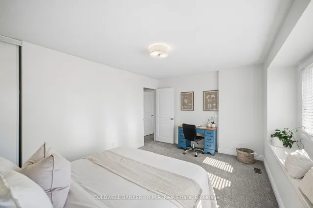 6 Merchants Ave, Whitby 5