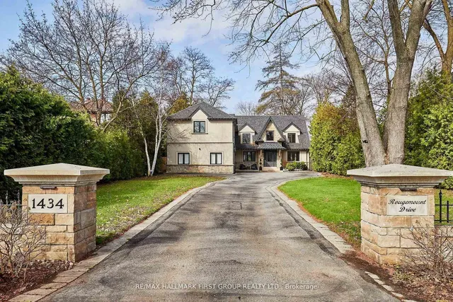 1434 Rougemount Dr, Pickering