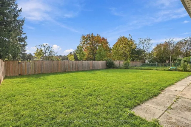 250 John Tabor Tr, Toronto 2