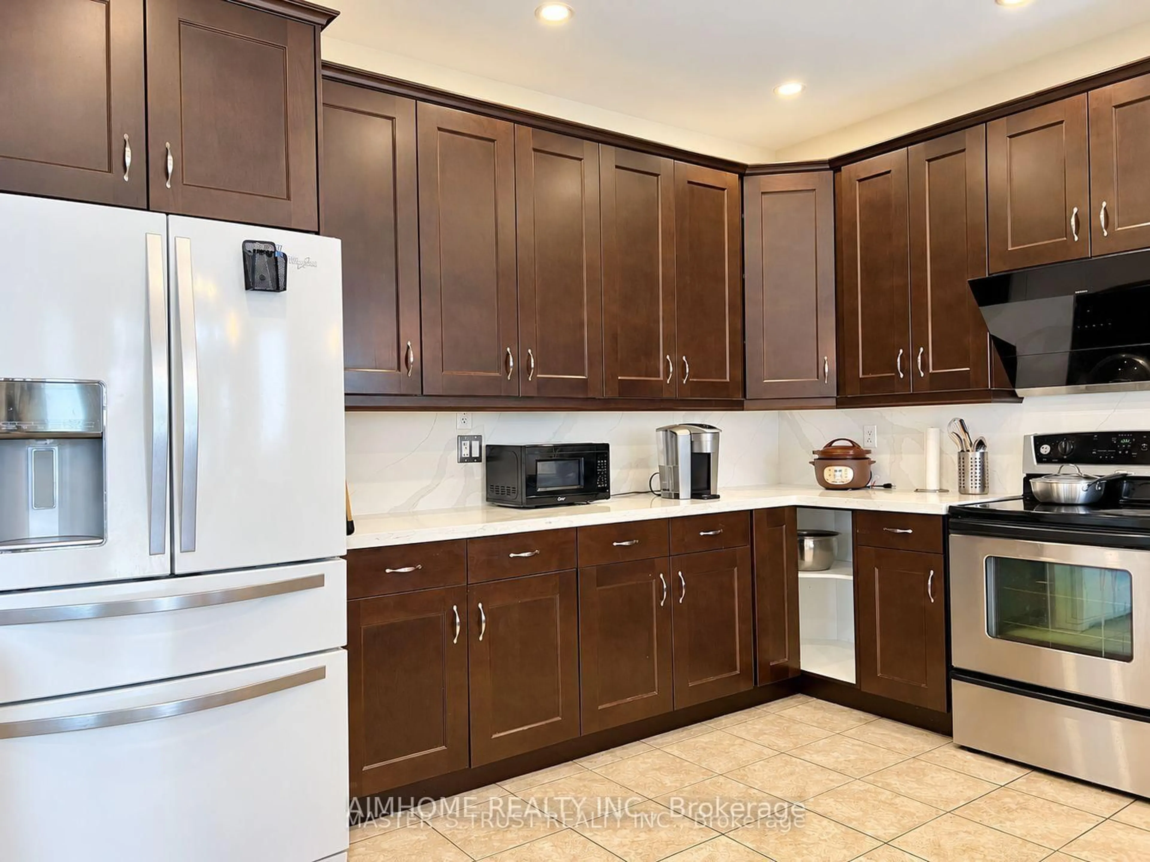 trreb/IMG-E14115476_b3337ea45b76671d6a36f198827b0dd00c8f21aeadab3464bff579939d906695.jpg