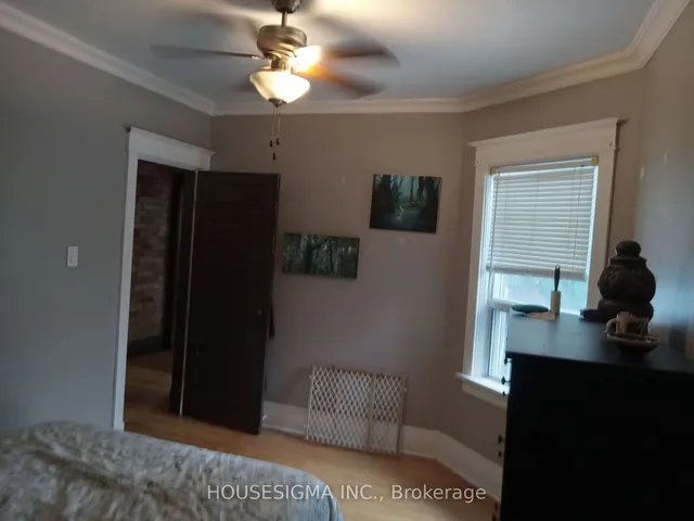 Additional property image - 256 Woodbine Ave