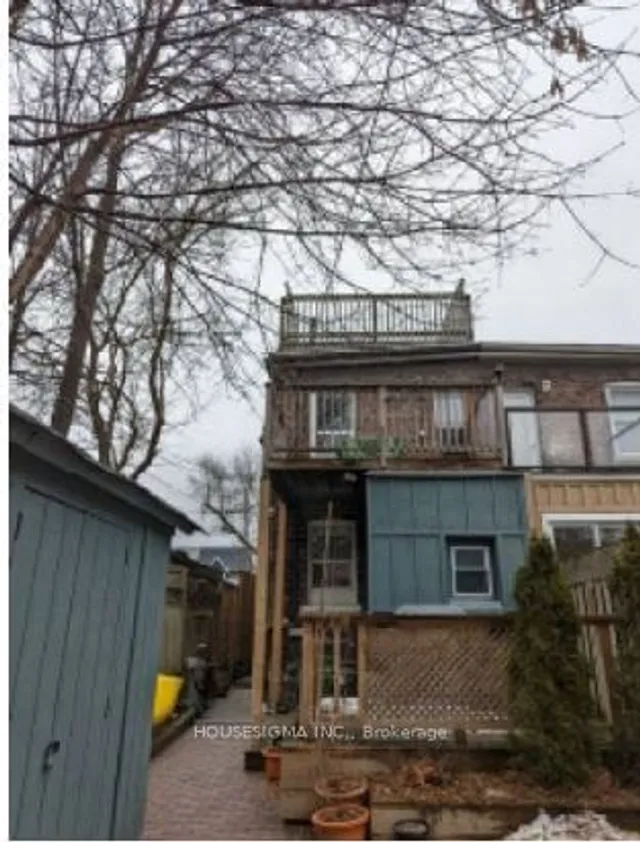 Additional property image - 256 Woodbine Ave