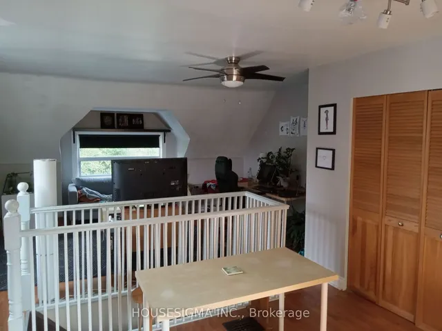 Additional property image - 256 Woodbine Ave