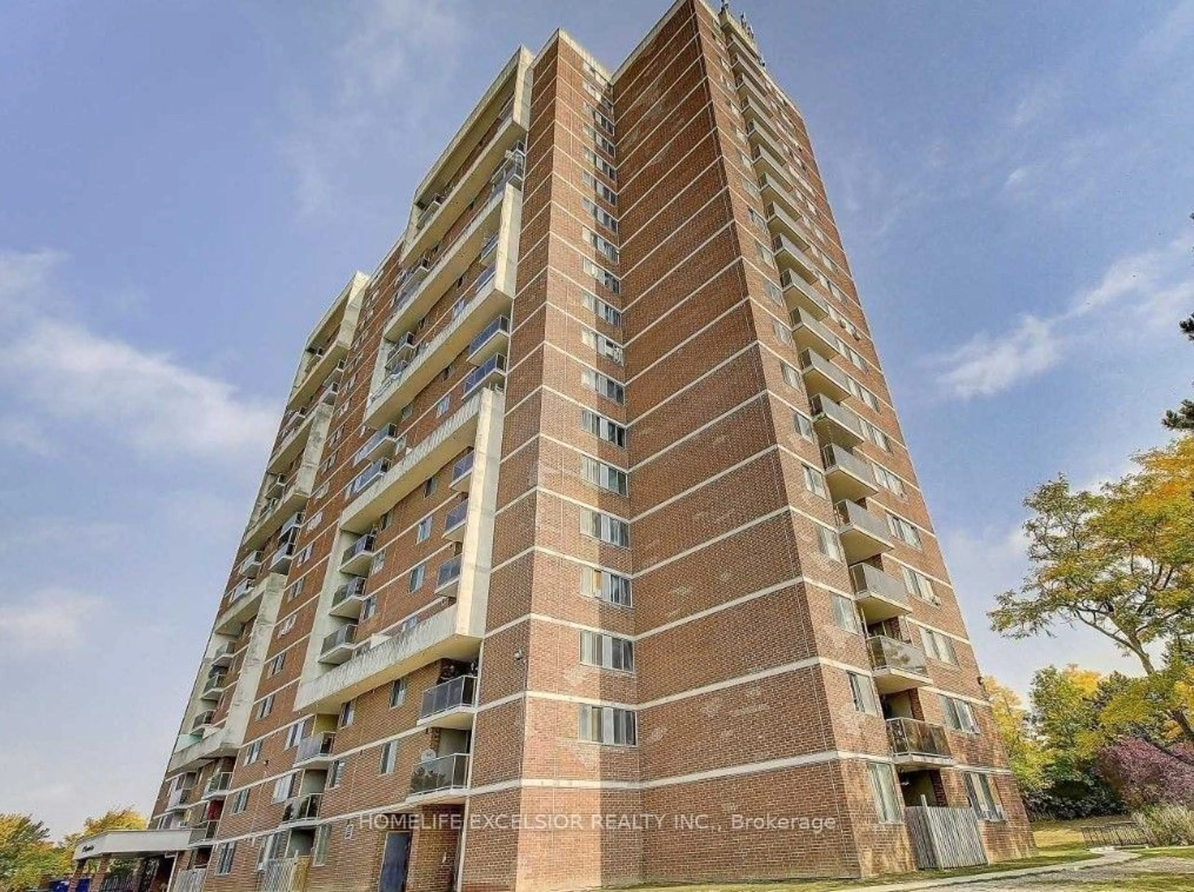 A pic from exterior of the house or condo for 100 Wingarden Crt #1614, Toronto Ontario M1B 2P4
