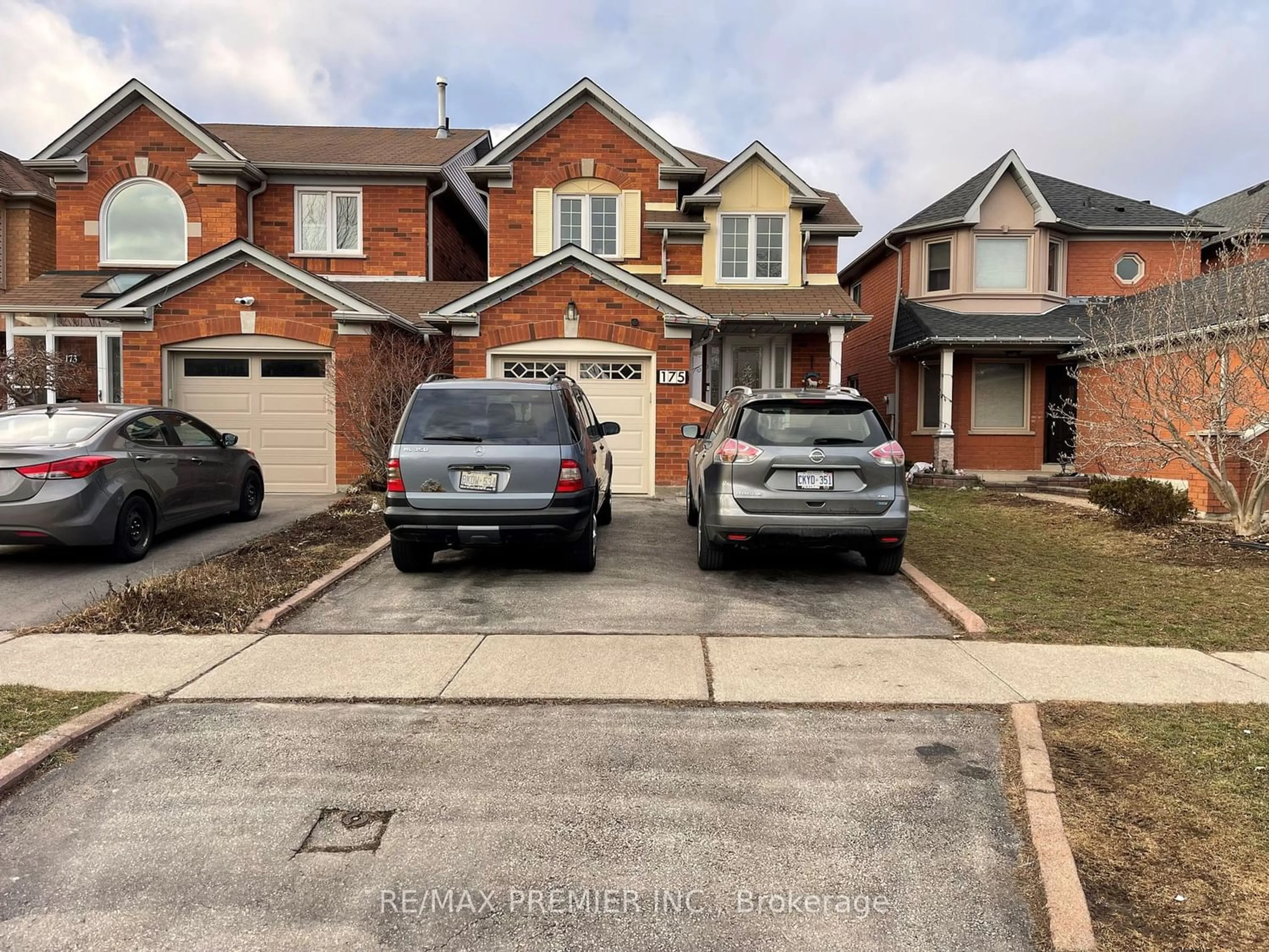 Home with brick exterior material for 175 White Pine Cres, Pickering Ontario L1V 6S5