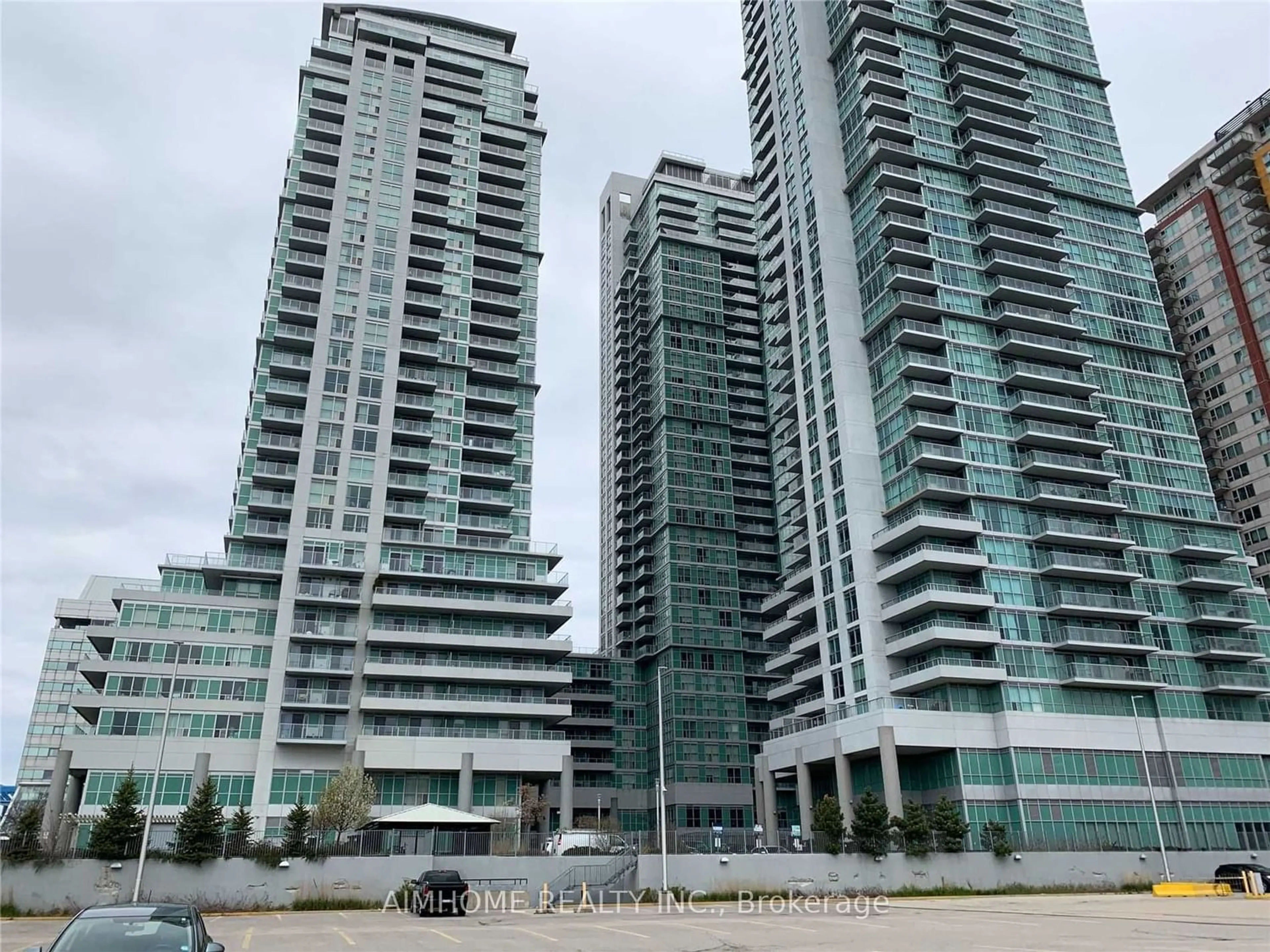 A pic from exterior of the house or condo for 60 Town Centre Crt #2507, Toronto Ontario M1P 0B1