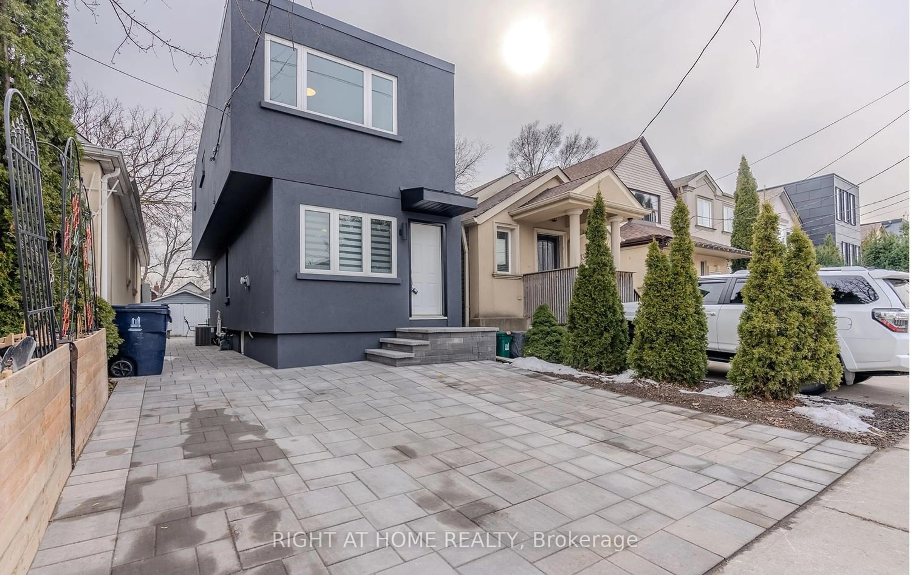 Frontside or backside of a home for 15 Hamstead Ave, Toronto Ontario M4C 2S3