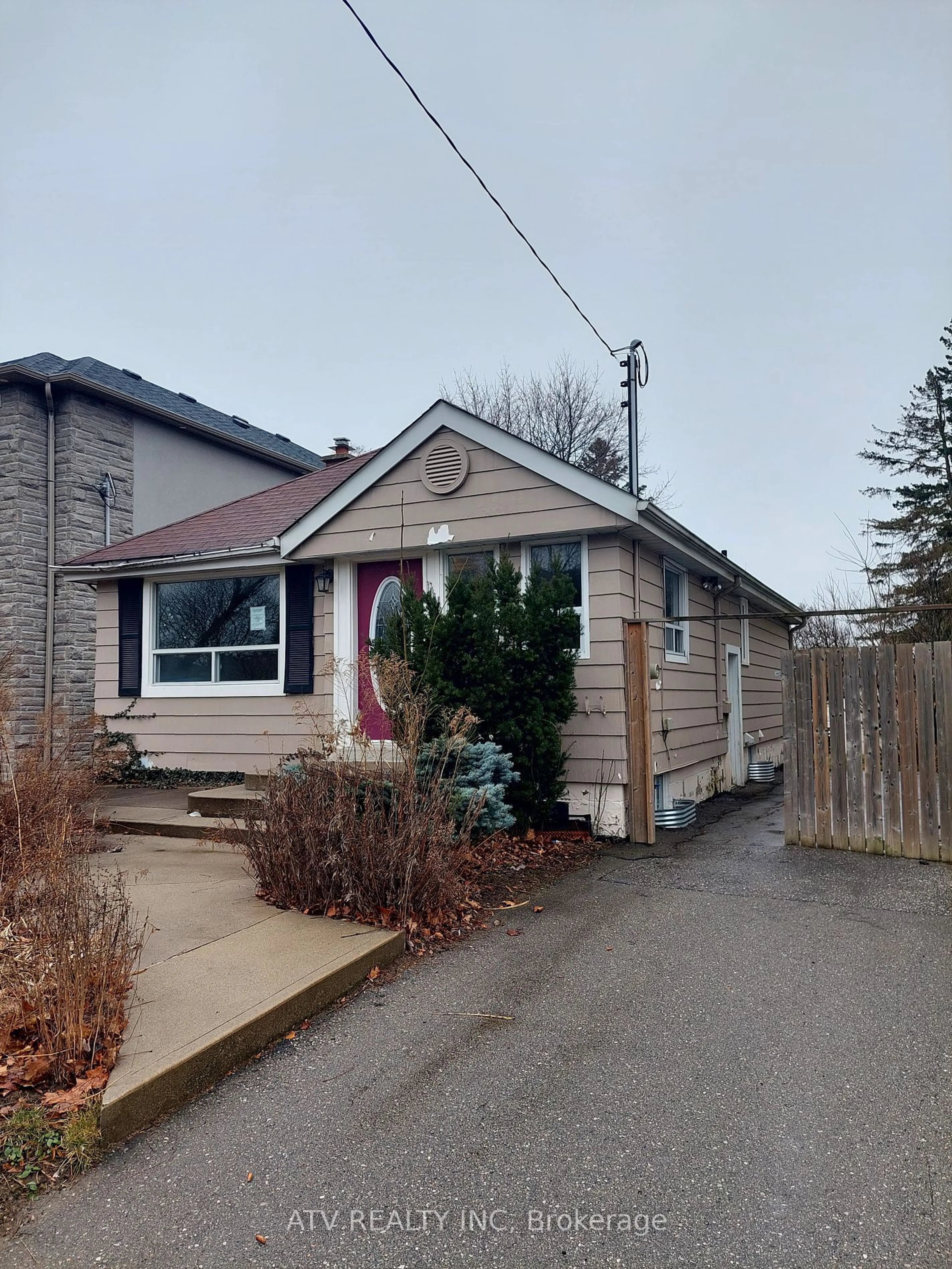 Frontside or backside of a home for 12 Harewood Ave, Toronto Ontario M1M 2R2