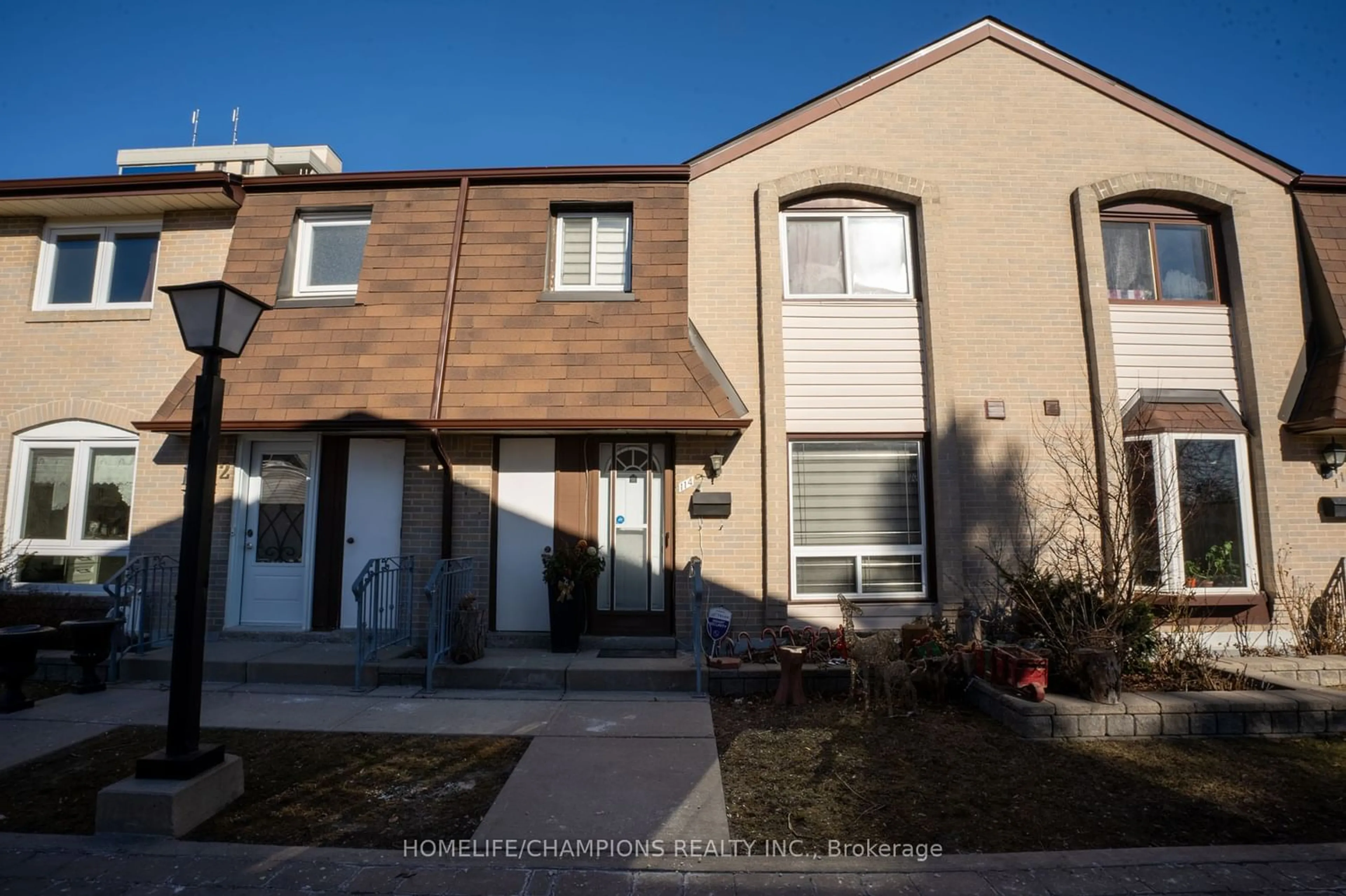 Home with unknown exterior material for 21 Livonia Pl #114, Toronto Ontario M1E 4W5