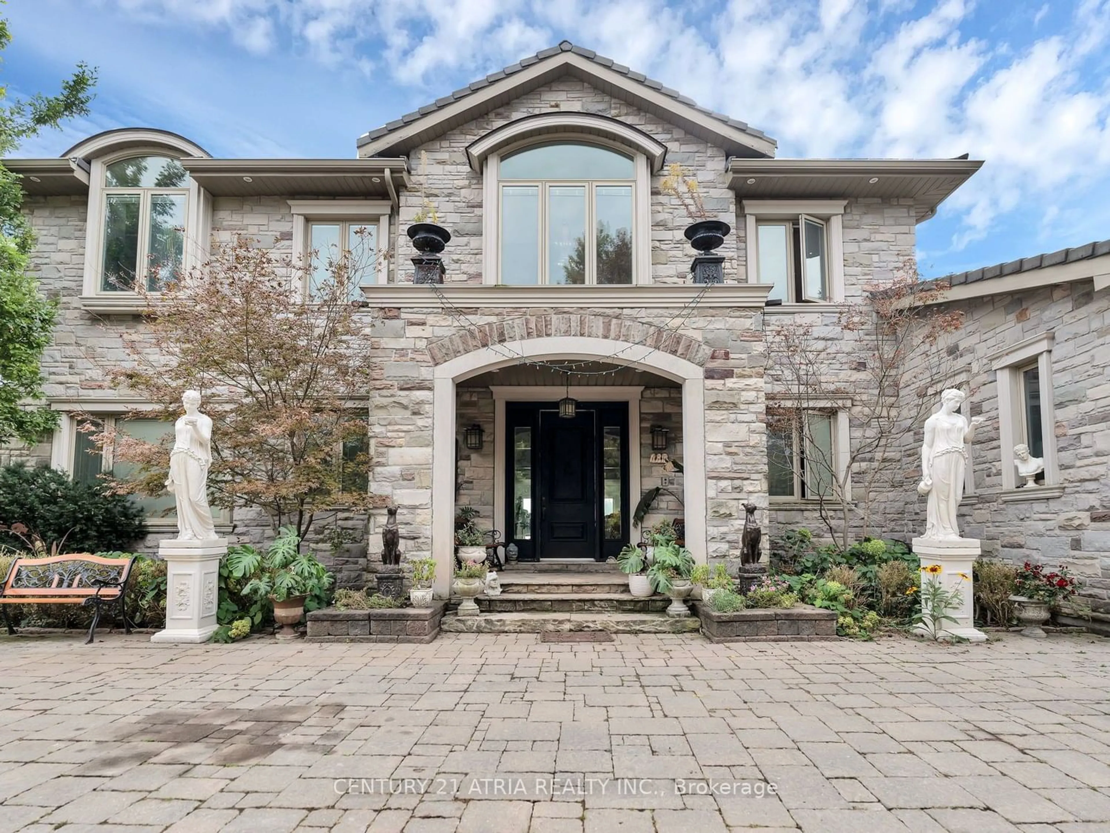 Home with brick exterior material for 41 Hill Cres, Toronto Ontario M1M 1J3