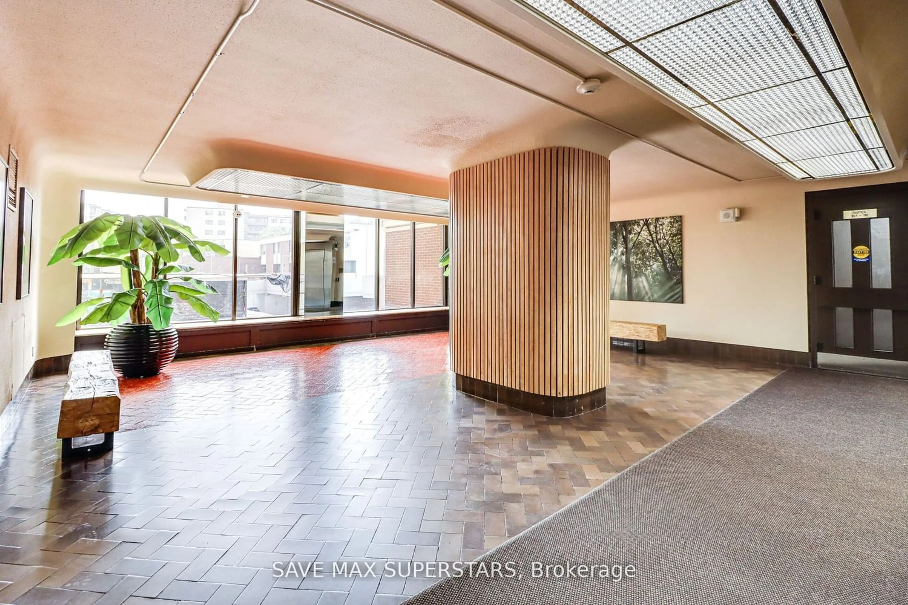 Indoor lobby for 1 Massey Sq #1109, Toronto Ontario M4C 5L4