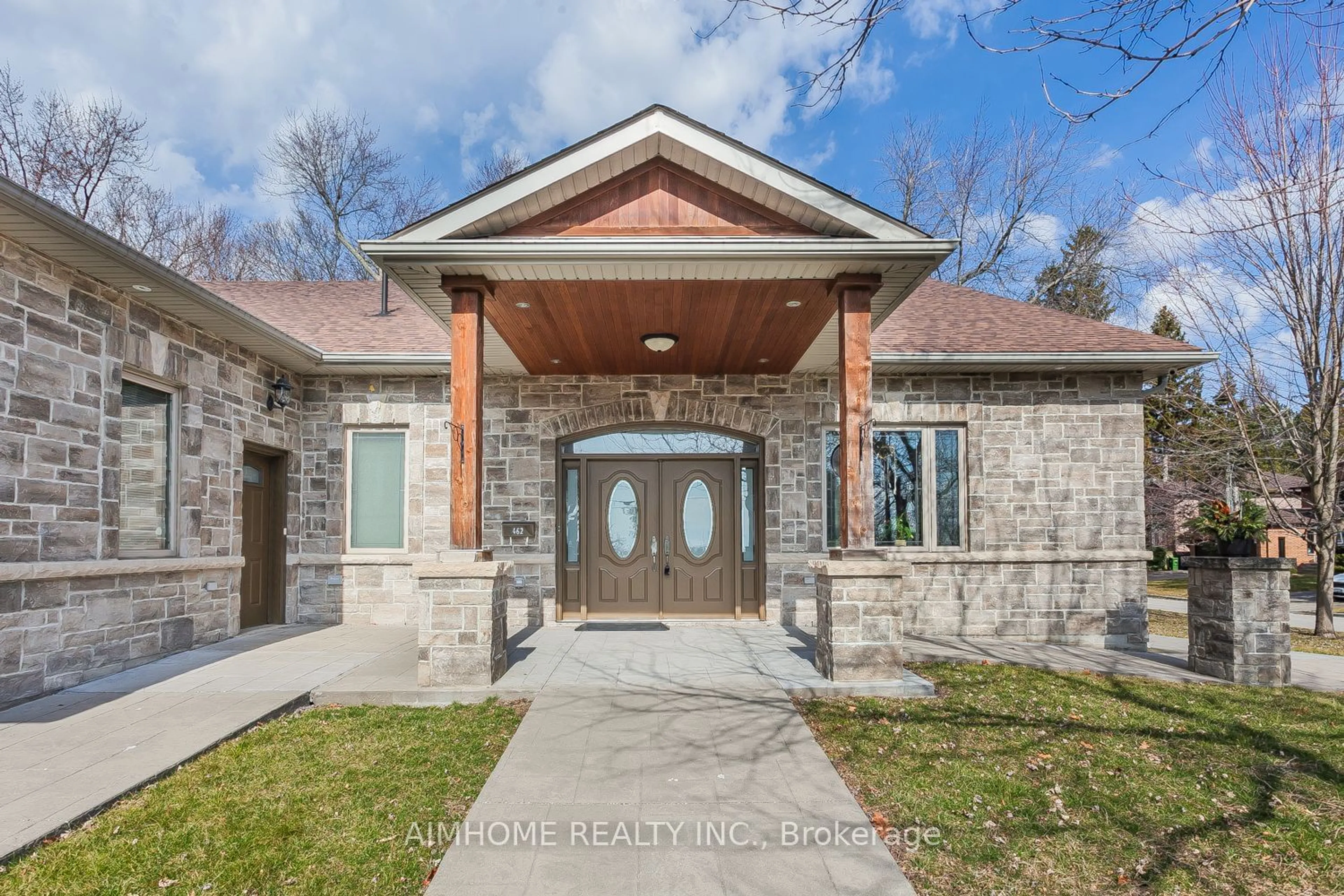 Home with brick exterior material for 462 Guildwood Pkwy, Toronto Ontario M1E 1R5