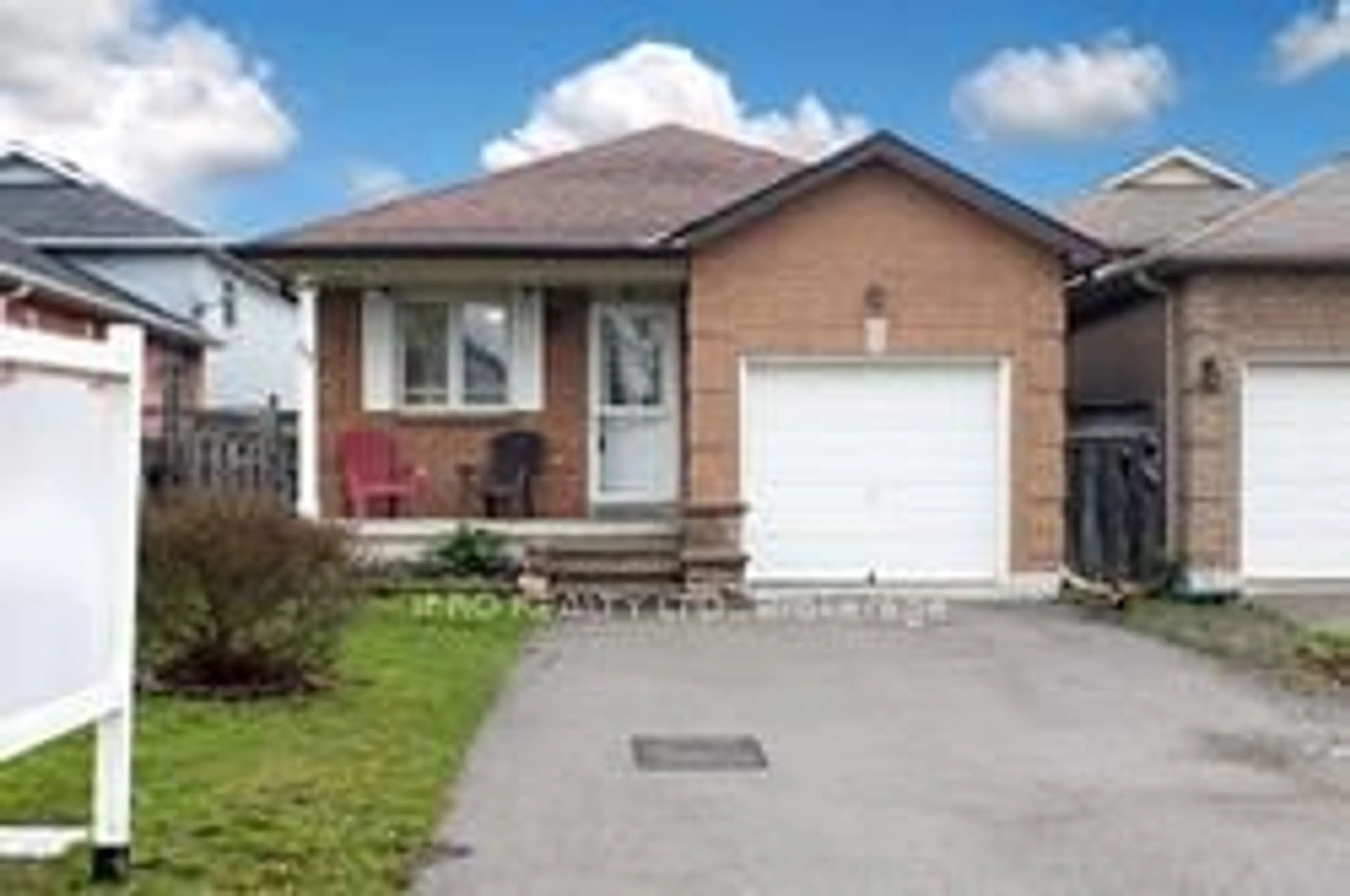 Frontside or backside of a home for 57 Bushford St, Clarington Ontario L1E 2Y5