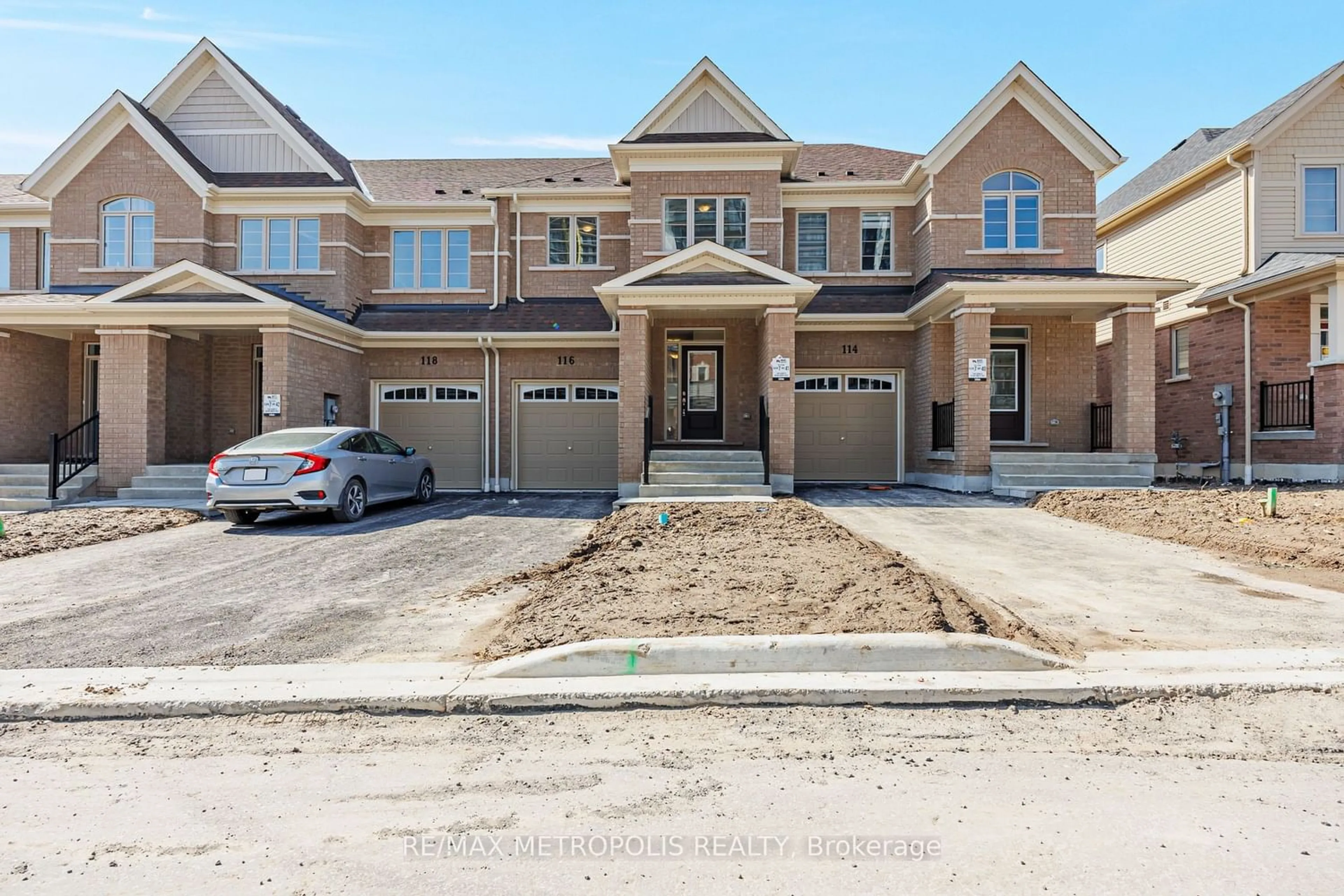 A pic from exterior of the house or condo for 116 Air Dancer Cres, Oshawa Ontario L1L 0V3