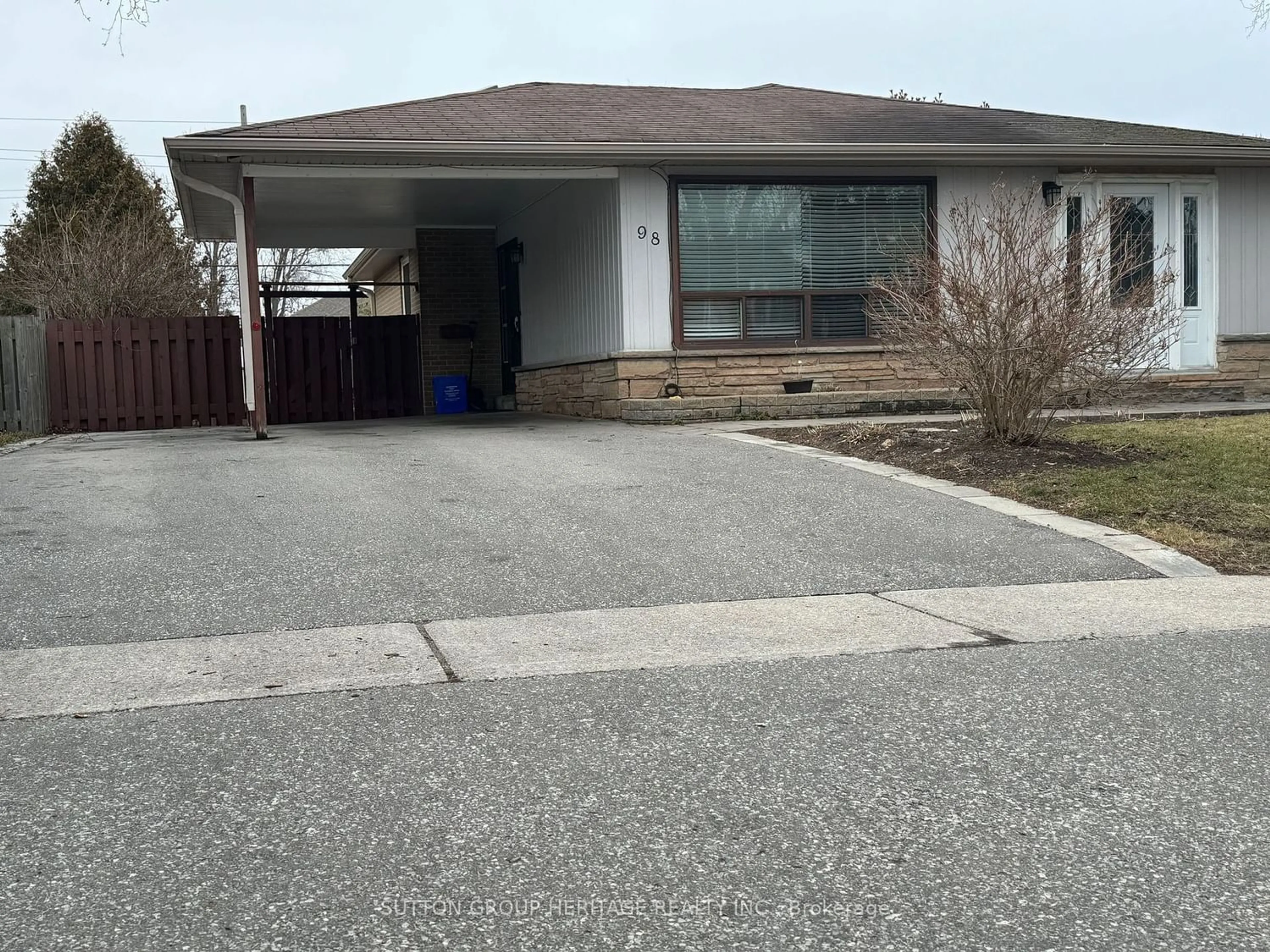 Frontside or backside of a home for 98 Gregory Rd, Ajax Ontario L1S 3B4