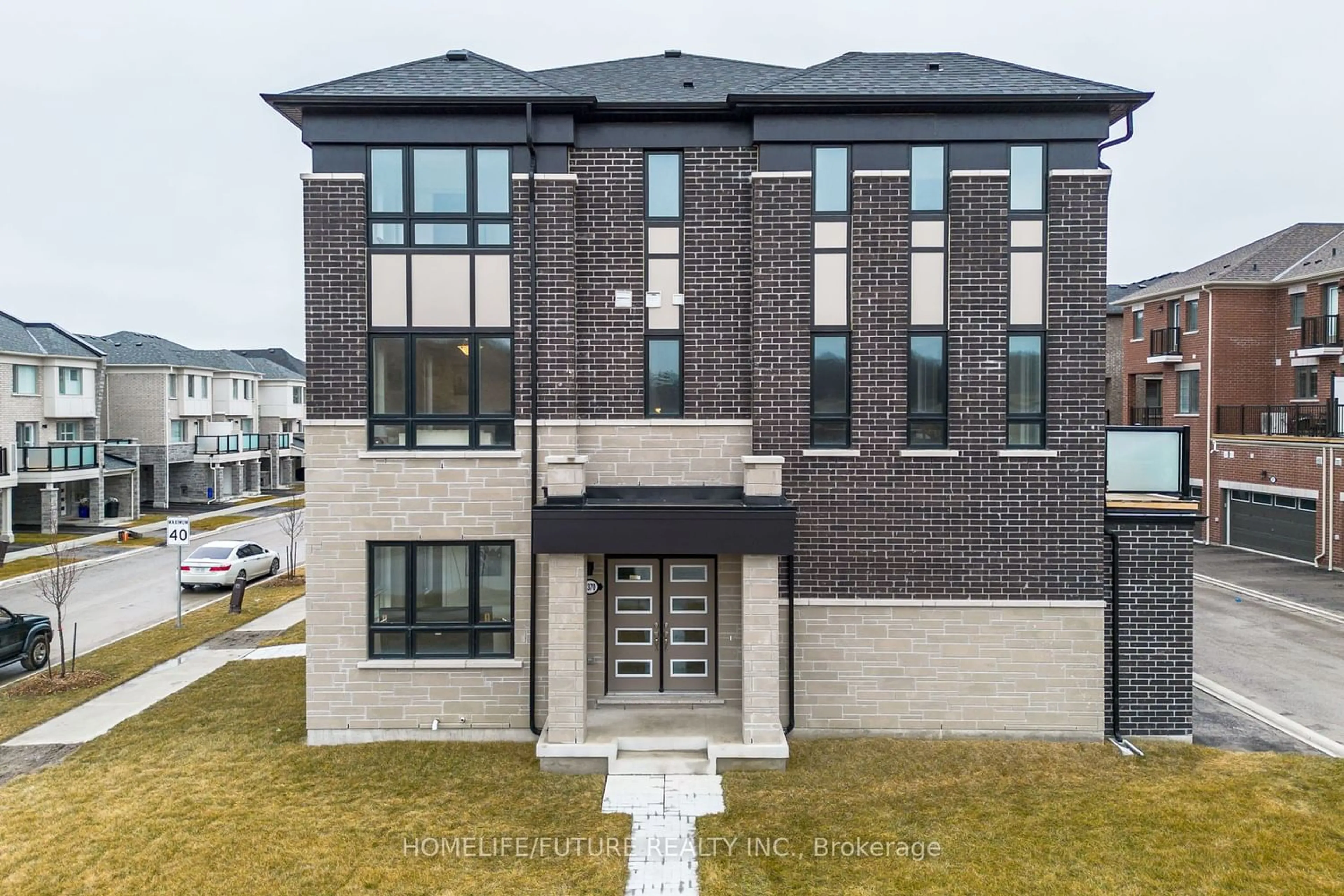 Home with brick exterior material for 3370 Thunderbird Prom, Pickering Ontario L1X 0N1