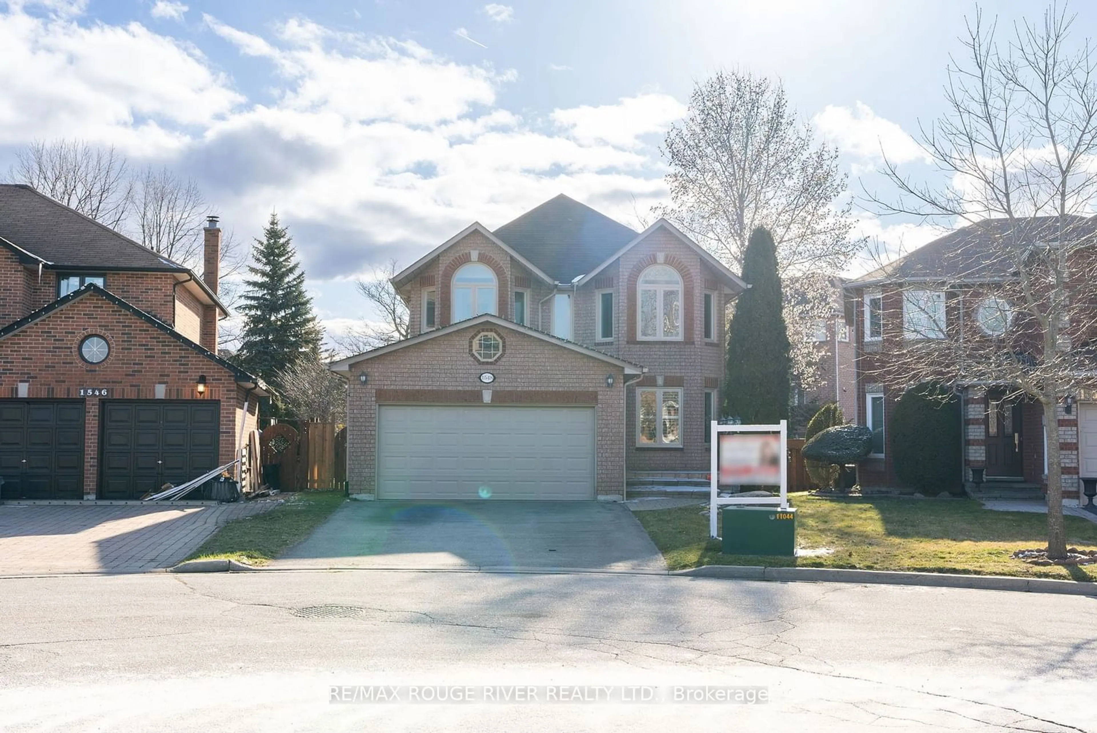 Home with brick exterior material for 1548 Meldron Dr, Pickering Ontario L1V 6T2