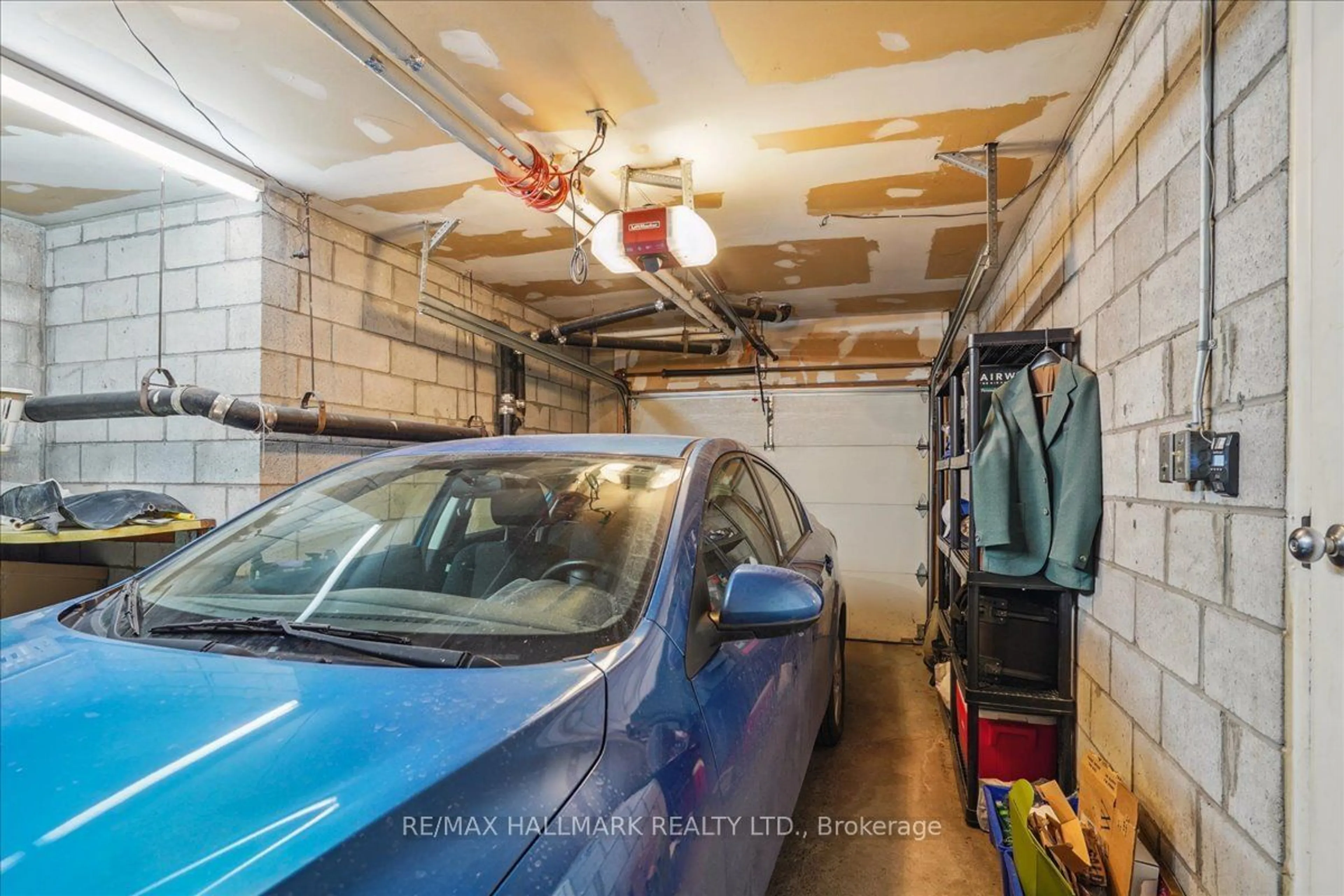 Indoor garage for 110 Mary St #11, Whitby Ontario L1N 8M5