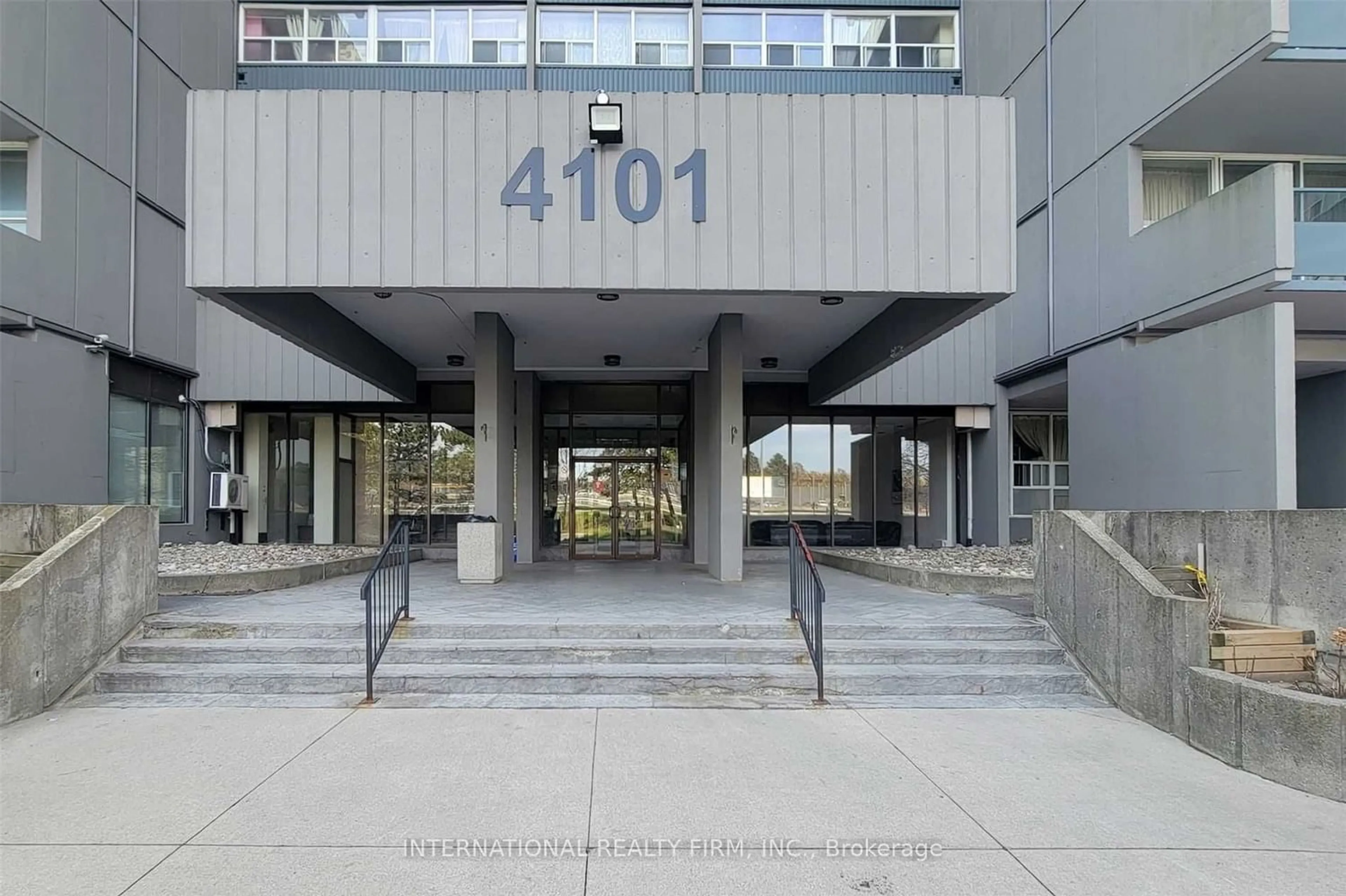Outside view for 4101 Sheppard Ave #2108, Toronto Ontario M1S 3H3