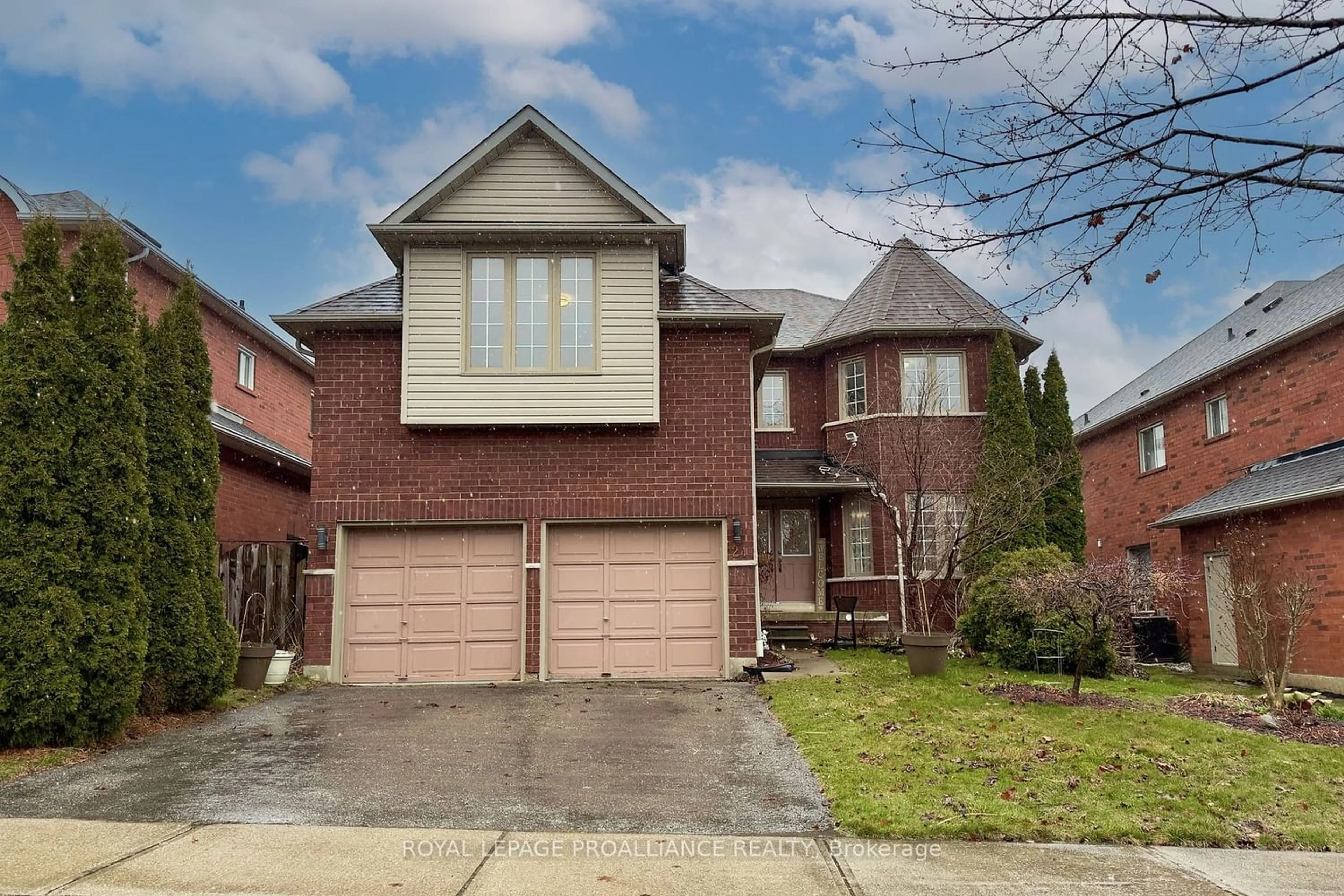 Frontside or backside of a home for 21 Gregson St, Ajax Ontario L1T 3Z9